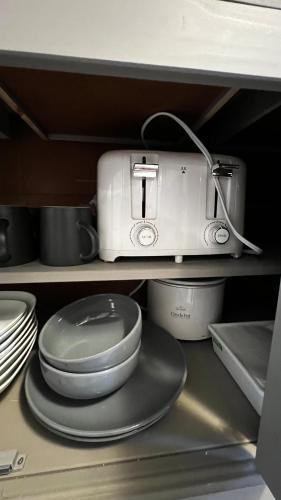 keuken, ALL NEW 2BR Loft in Chilliwack (BC)