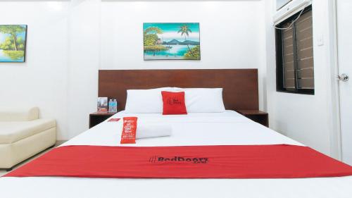 RedDoorz near Pasay Taft, Manila