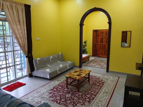 Hill View Paka Homestay in Paka