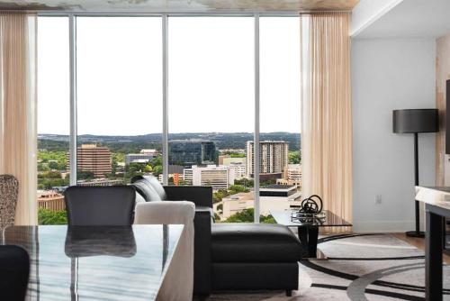 Natiivo - Stunning Water View in Austin, USA