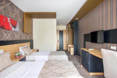 Berksoy Hotel in เบอร์กามา