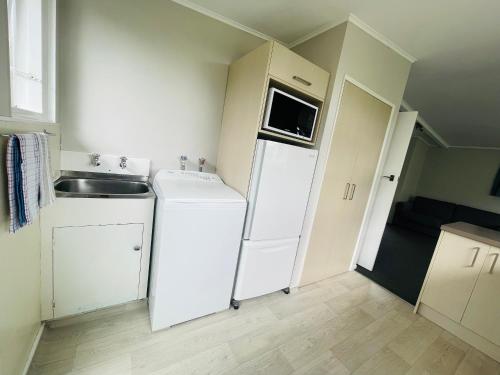 Superior Two-Bedroom Apartment image 7