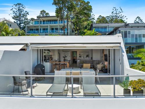 Three-Bedroom Apartment image 9