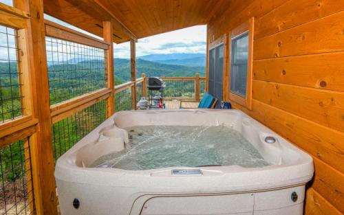 Maw and Paws Retreat in Sevierville, USA