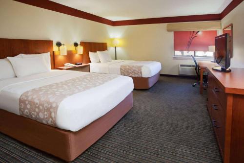 Travelodge by Wyndham Columbus State University in Columbus, USA