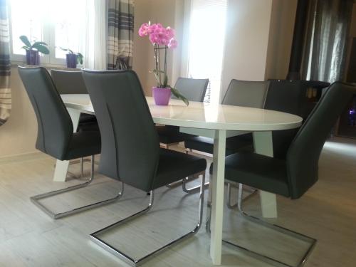 Apartments Roncevic 3