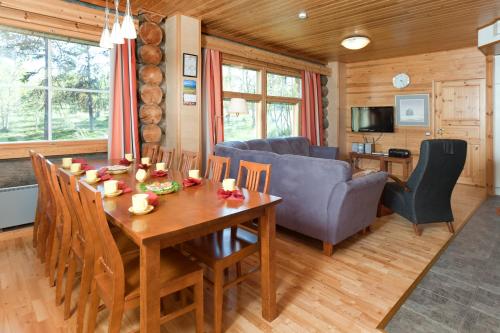 Four-Bedroom Apartment