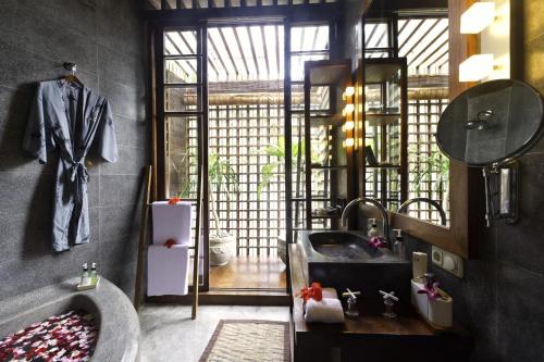 Raj Three-Bedroom Villa with Private Pool room in Majapahit Beach Villas by Nakula