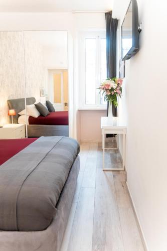 C&Y Apartments - Roma Vaticano St Peter - Luxe Penthouse Flat, Rome (photo 3)