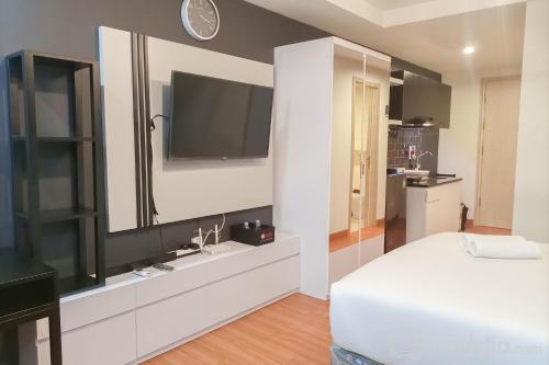 Cozy Studio at Mataram City Apartment By Travelio Cozy Studio at Mataram City Apartment By Travelio