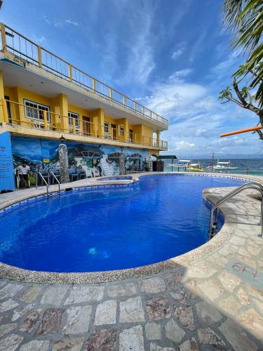 Marina Village 2