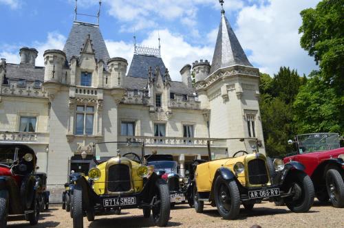 Château de Salvert - Appartement & Chambre d'Hôtes