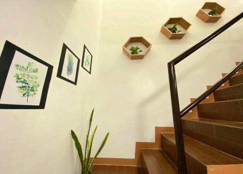 TRP4 - Rustic Styled 2BR Townhouse in DecaClark Angeles