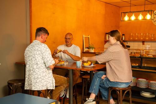 Їжа та напої, Simplon Hostel in Гронінген