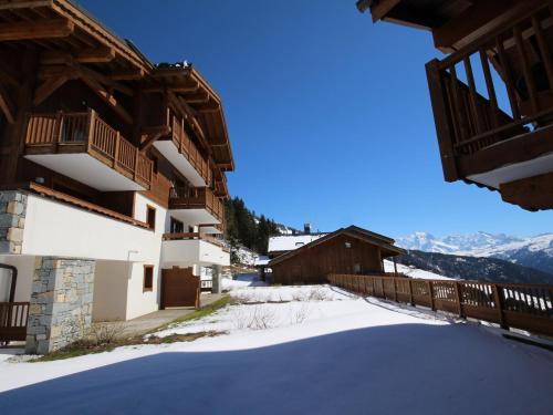 Appartement 2 pieces neuf avec parking et acces piscine - FR-1-293-244 in Beaufort