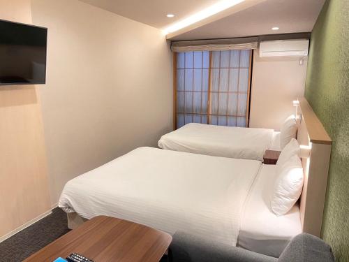 Deluxe Double Room image 5