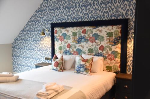 Thatcher’s Hotel - image 10