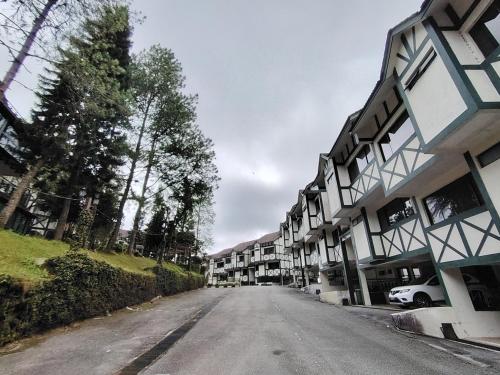 The Family Hideaway 2 Bedroom Apartment at Equatorial Hill Resort, Cameron Highlands
