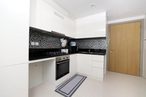 Chic Aykon City 2-Bedroom Retreat - Business Bay, Dubái (foto 4)