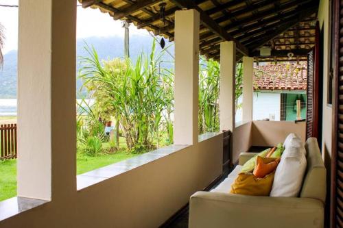 Casa completa em ilha de Paraty - Vila Caiçara (Casa completa em ilha de Paraty - Vila Caicara) in Praia Grande