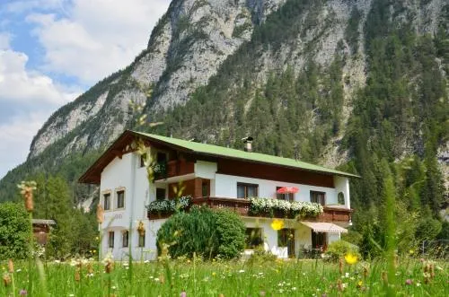 Landhaus Ahrn in Leutasch, Österreich