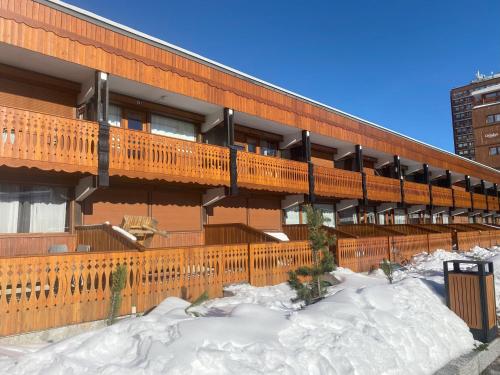 Appartement renove 3 pieces, au pied des pistes, oriente sud, proches commerces - FR-1-455-10 in La Plagne