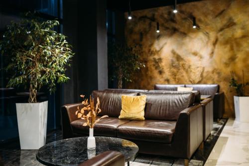 Favor Park Hotel - image 6