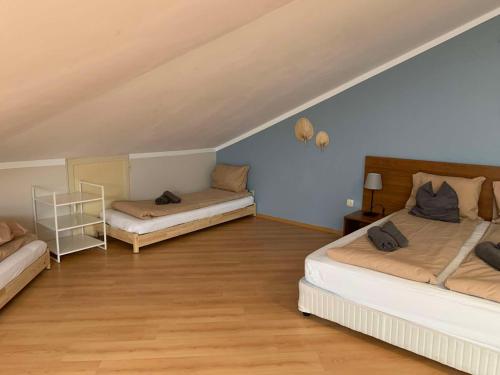 Rivendell Apartments Villa Park - image 11