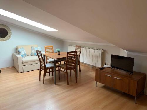 Rivendell Apartments Villa Park - image 13