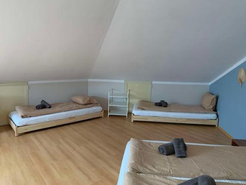 Rivendell Apartments Villa Park - image 10