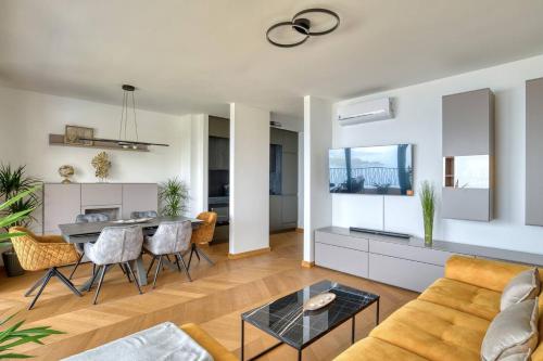 Magic view - Apartment with Pool, Budva (zdjęcie 9)