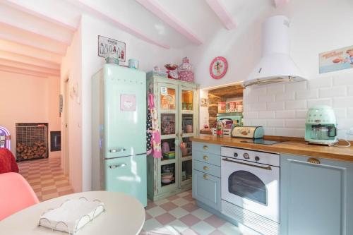  La Suite Años 50 La casa Barbie Bañera chimenea in Corcubión