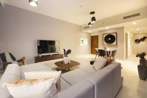 Downtown Luxury - Stunning 2BHK with Sea view in Forte towers, Downtown, Dubaï (photo 10)