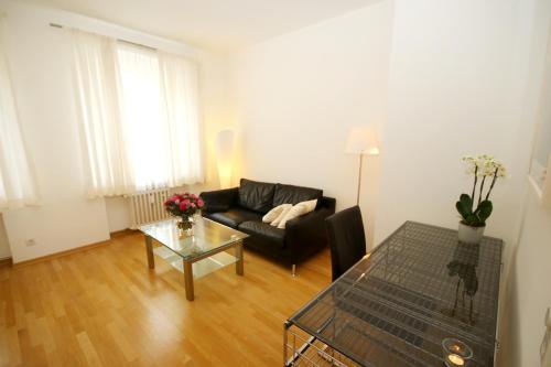 Möbliertes Apartment im Herzen von Düsseldorf, Düsseldorf (Foto 2)