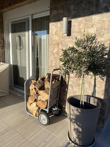 Villa ELi - Luxury Nature Getaway - Strategically located for Beach Exploration - Onsite Power for Electric Vehicle, Fourka (foto 8)