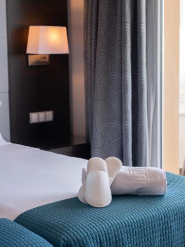 Pato Amarillo - image 9