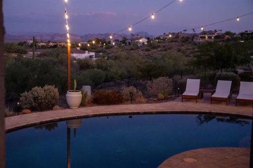 Southwestern Desert Escape Pool, Hot, Tub, Sleeps 12