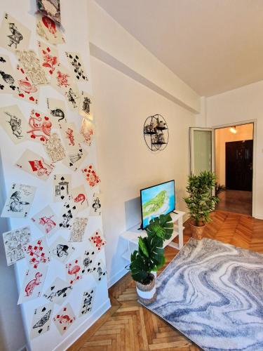 Warm Haven Studio - Calea Victoriei - Free Minibar - Tap to explore photos