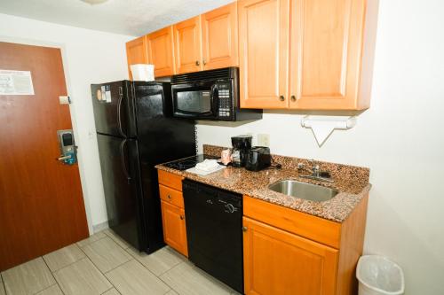 MainStay Suites Knoxville - image 8