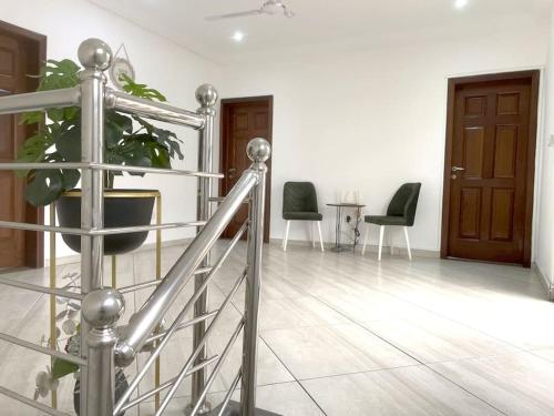 3 Bdrm city view with pool at Dzorwulu in Abelemkpe