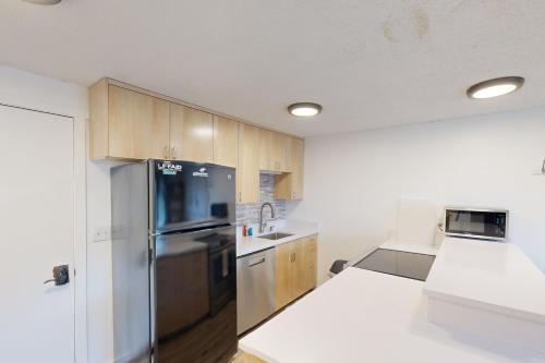 Slope-Walk Condo in Sandpoint (ID)