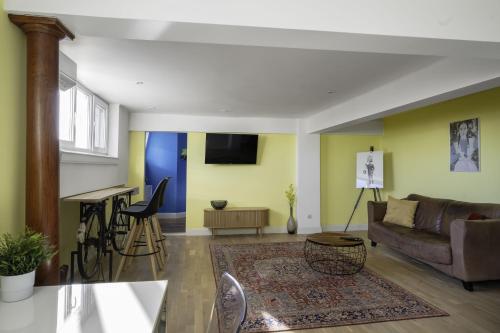 Best Views from Top Central Cozy 1-Bedroom Flat by Flat Mаnager, Sofia (photo 7)