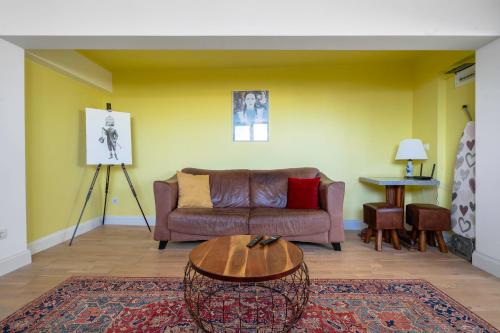 Best Views from Top Central Cozy 1-Bedroom Flat by Flat Mаnager, Sofia (photo 11)