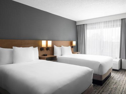 Hyatt Place Atlanta/Cobb Galleria - image 16