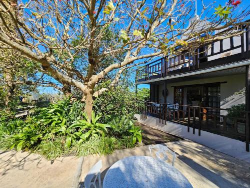 Tsitsikamma Gardens Self-Catering Cottages - Cottage #2 in Kareedouw