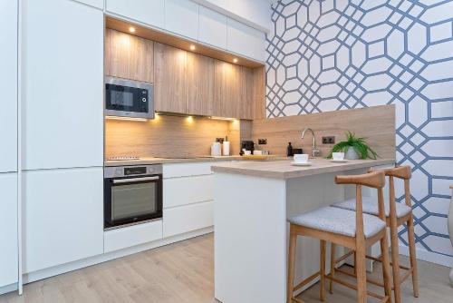 Three-Bedroom Apartment image 10