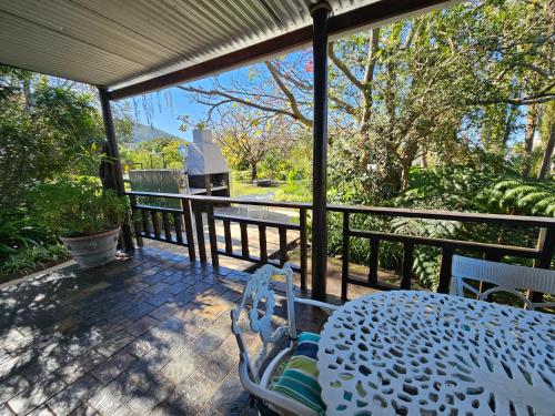 Tsitsikamma Gardens Self-Catering Cottages - Cottage #2 in Kareedouw