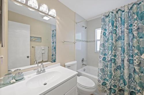 310 West Flamingo Circle - image 11
