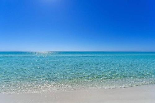 Studio in Heart of the Village, Destin (photo 10)