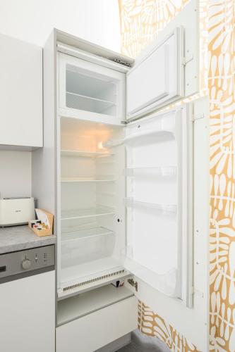 Spacious apartment in Graz for 6 people - image 5